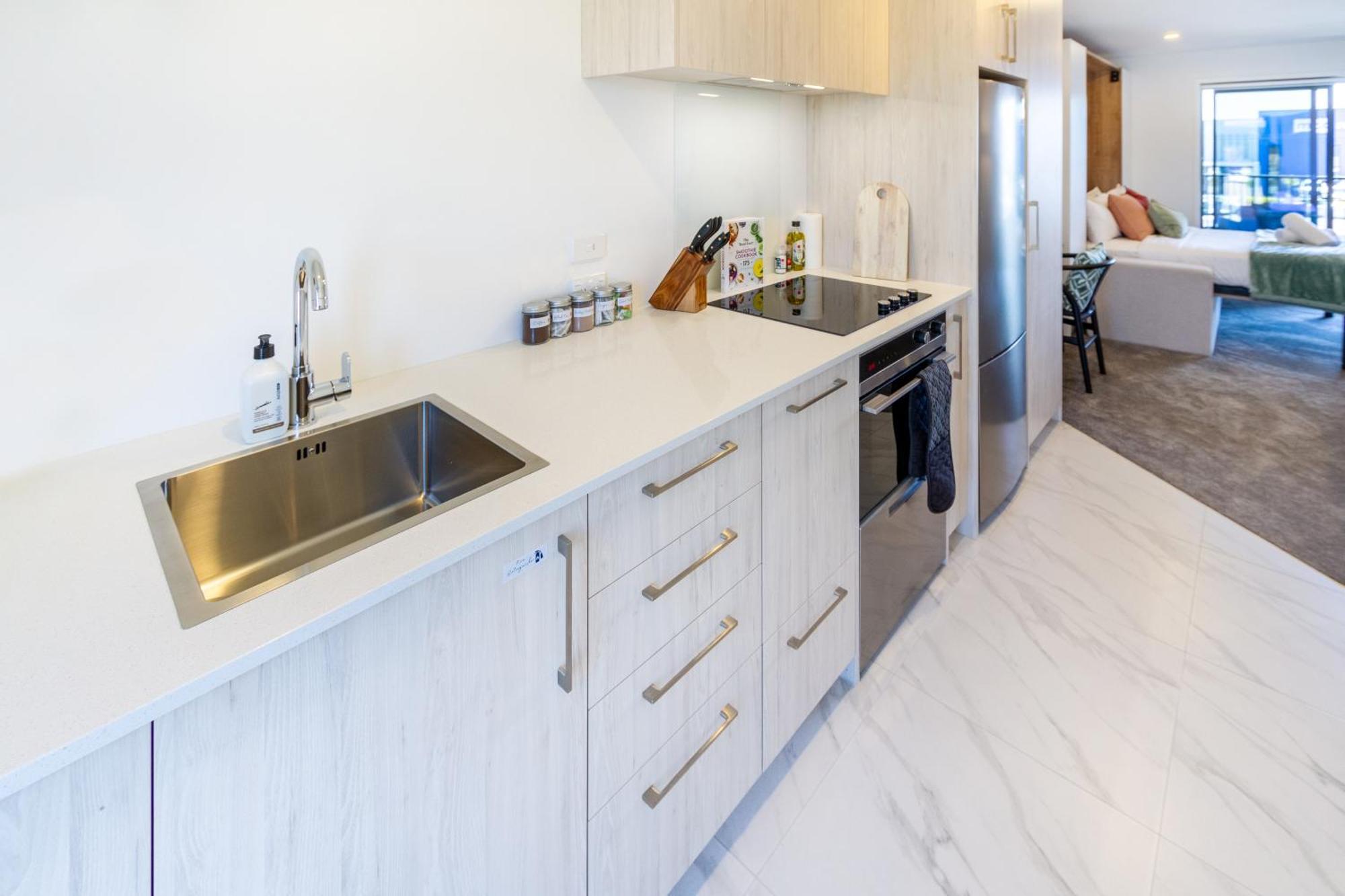 City Living: Upper Studio Haven On Wilmer كريستتشيرش المظهر الخارجي الصورة