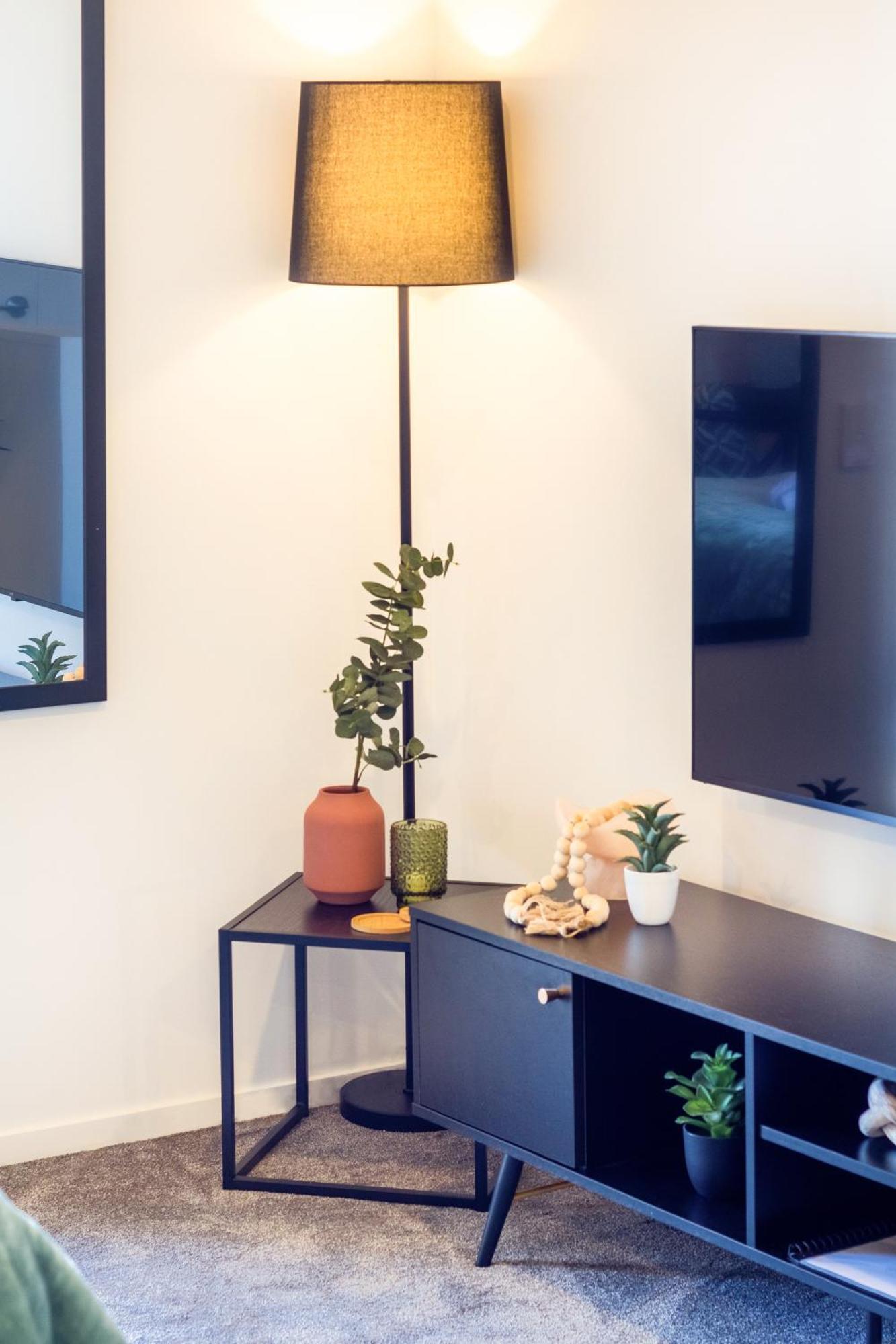 City Living: Upper Studio Haven On Wilmer كريستتشيرش المظهر الخارجي الصورة