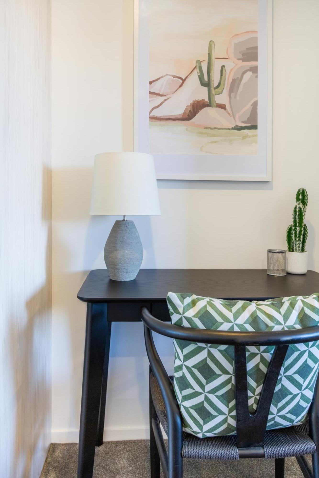 City Living: Upper Studio Haven On Wilmer كريستتشيرش المظهر الخارجي الصورة